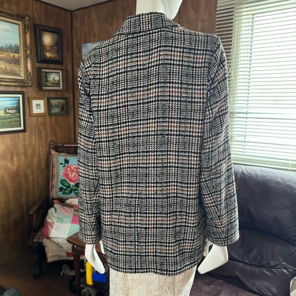 Oversized Tweed Double Breasted Blazer - Picture 5 of 9
